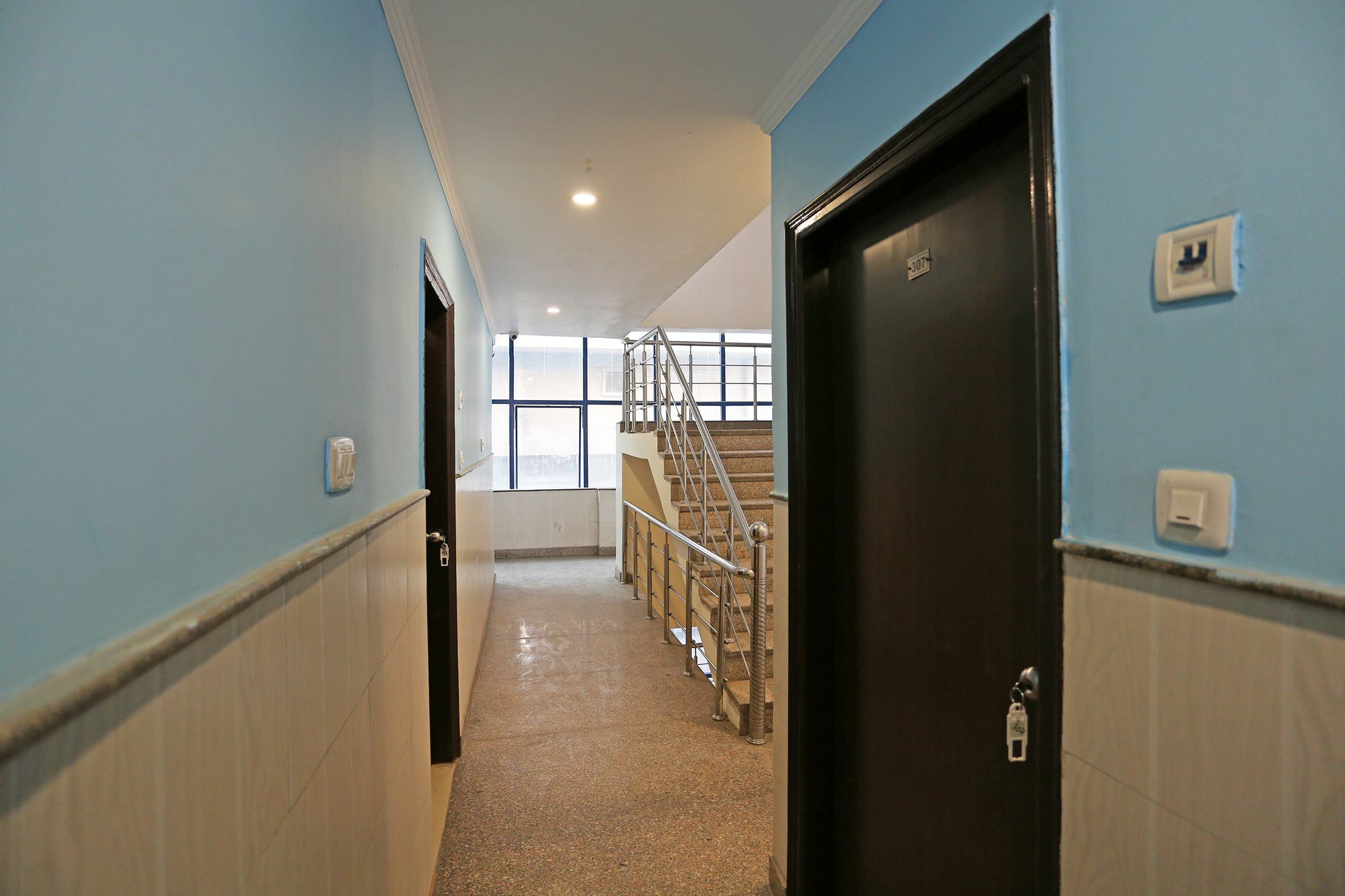 Hotel Aero Look New Delhi Eksteriør bilde